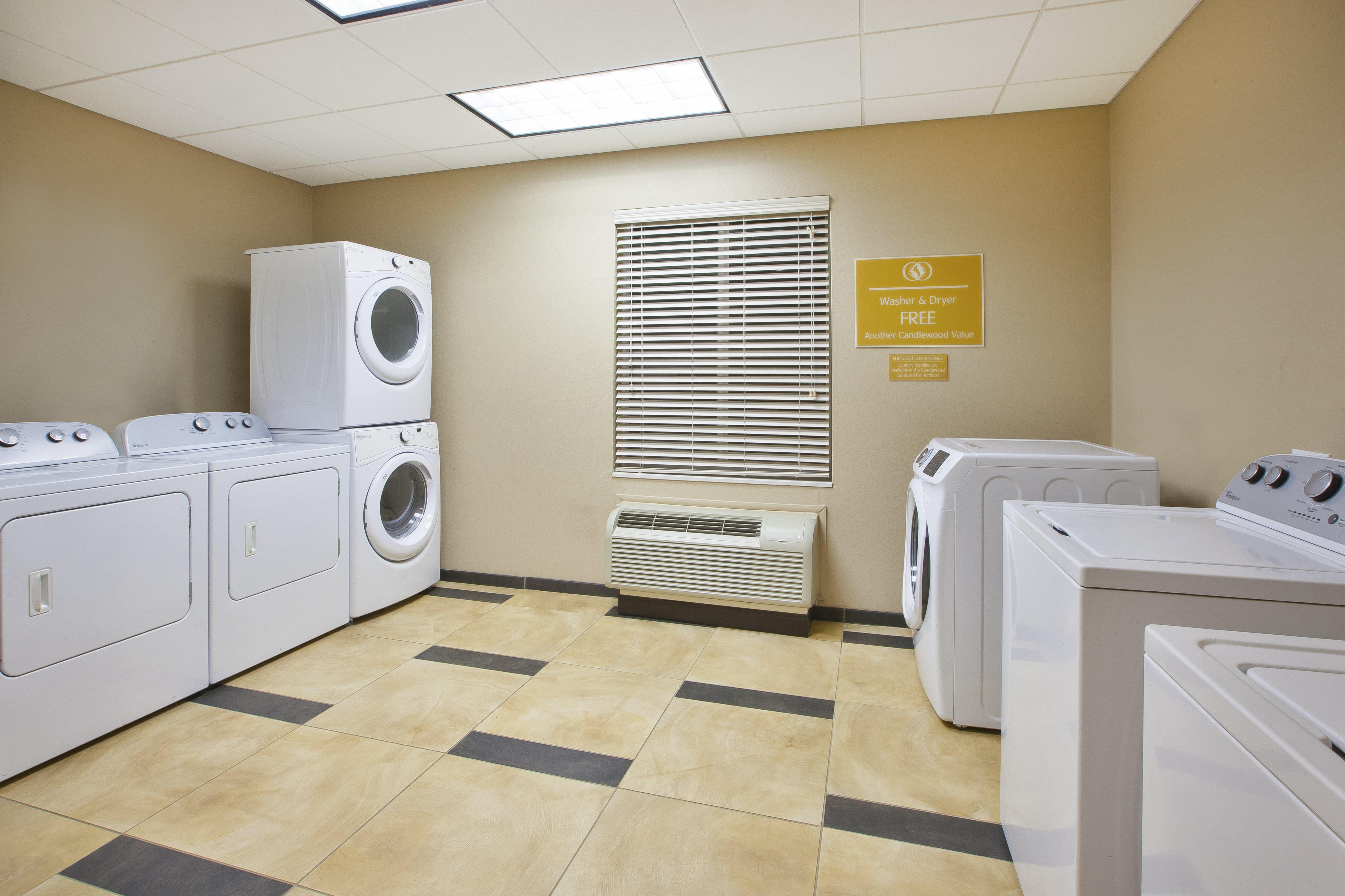 Candlewood Suites Morgantown-Univ West Virginia By Ihg Westover Eksteriør billede