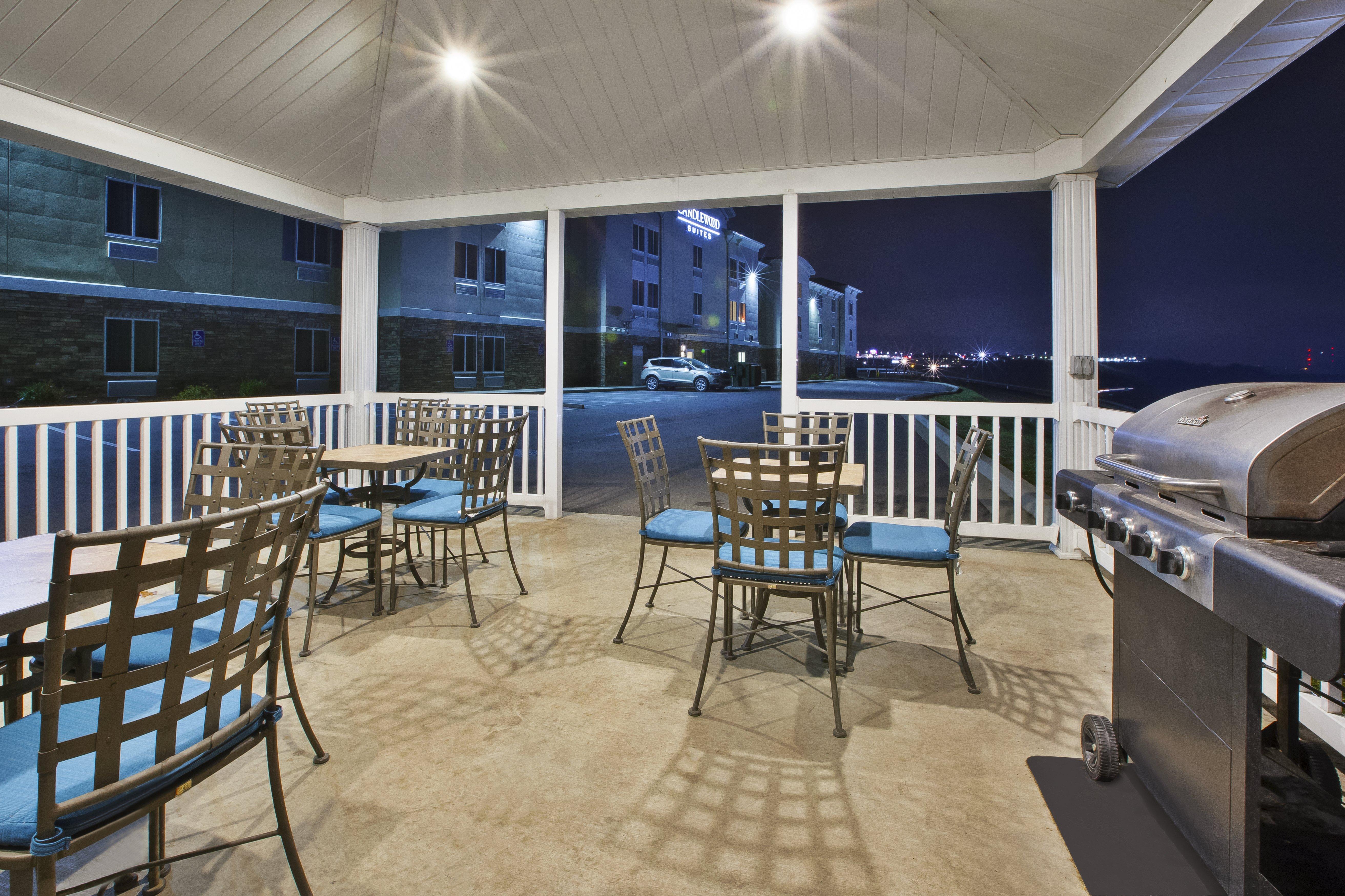 Candlewood Suites Morgantown-Univ West Virginia By Ihg Westover Eksteriør billede