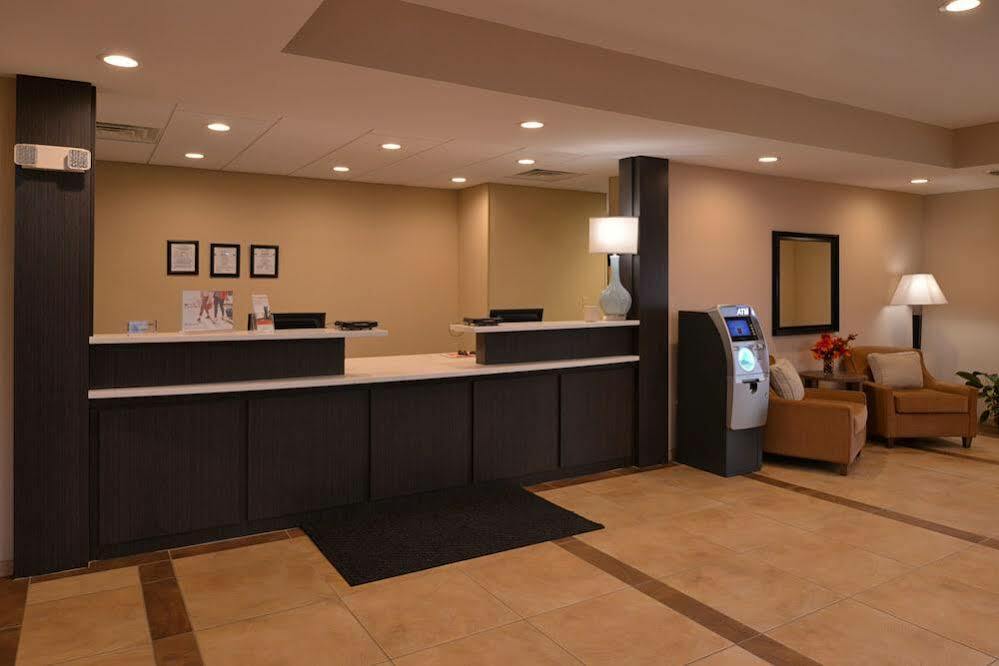Candlewood Suites Morgantown-Univ West Virginia By Ihg Westover Eksteriør billede